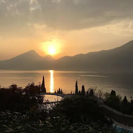 Garda Paradise Apartment Brenzone sul Garda