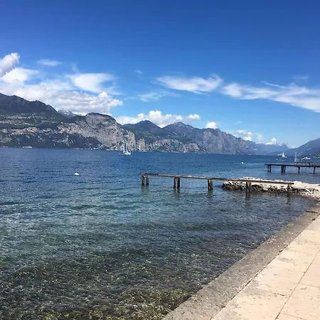 Garda Paradise 公寓 布雷佐内加尔达